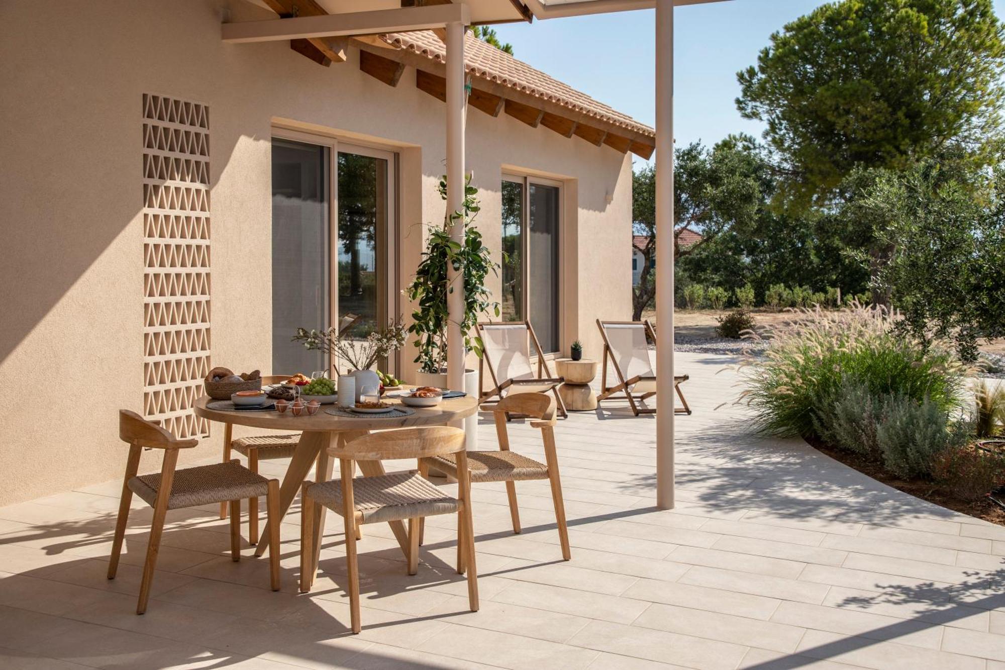 ארגוסטולי Avertosia Luxury Villas מראה חיצוני תמונה