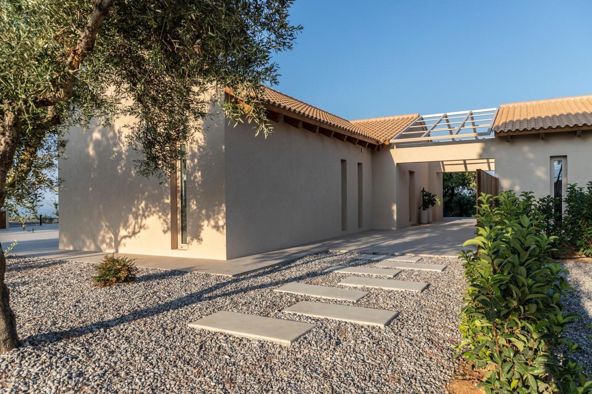 ארגוסטולי Avertosia Luxury Villas מראה חיצוני תמונה