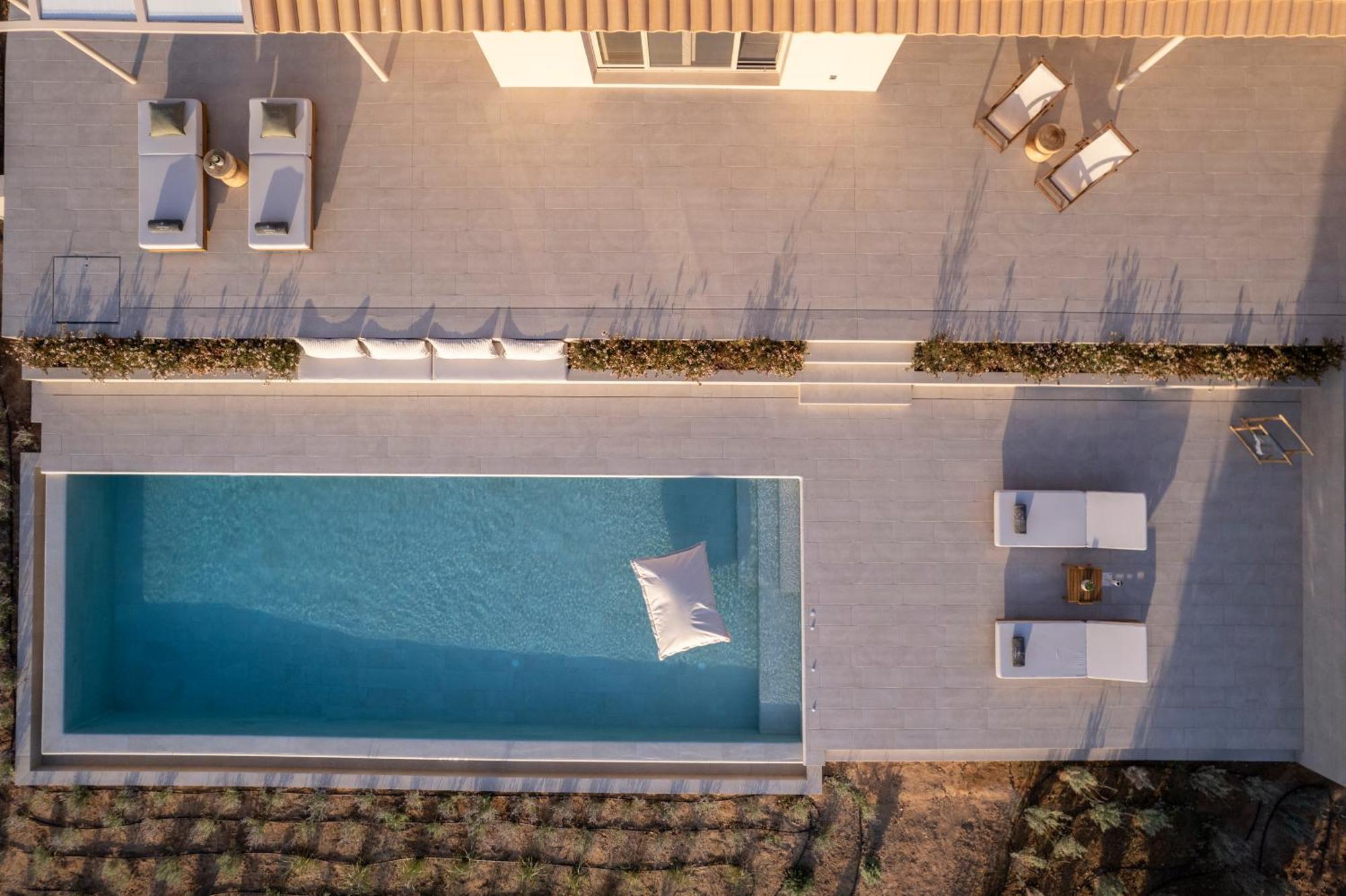 ארגוסטולי Avertosia Luxury Villas מראה חיצוני תמונה