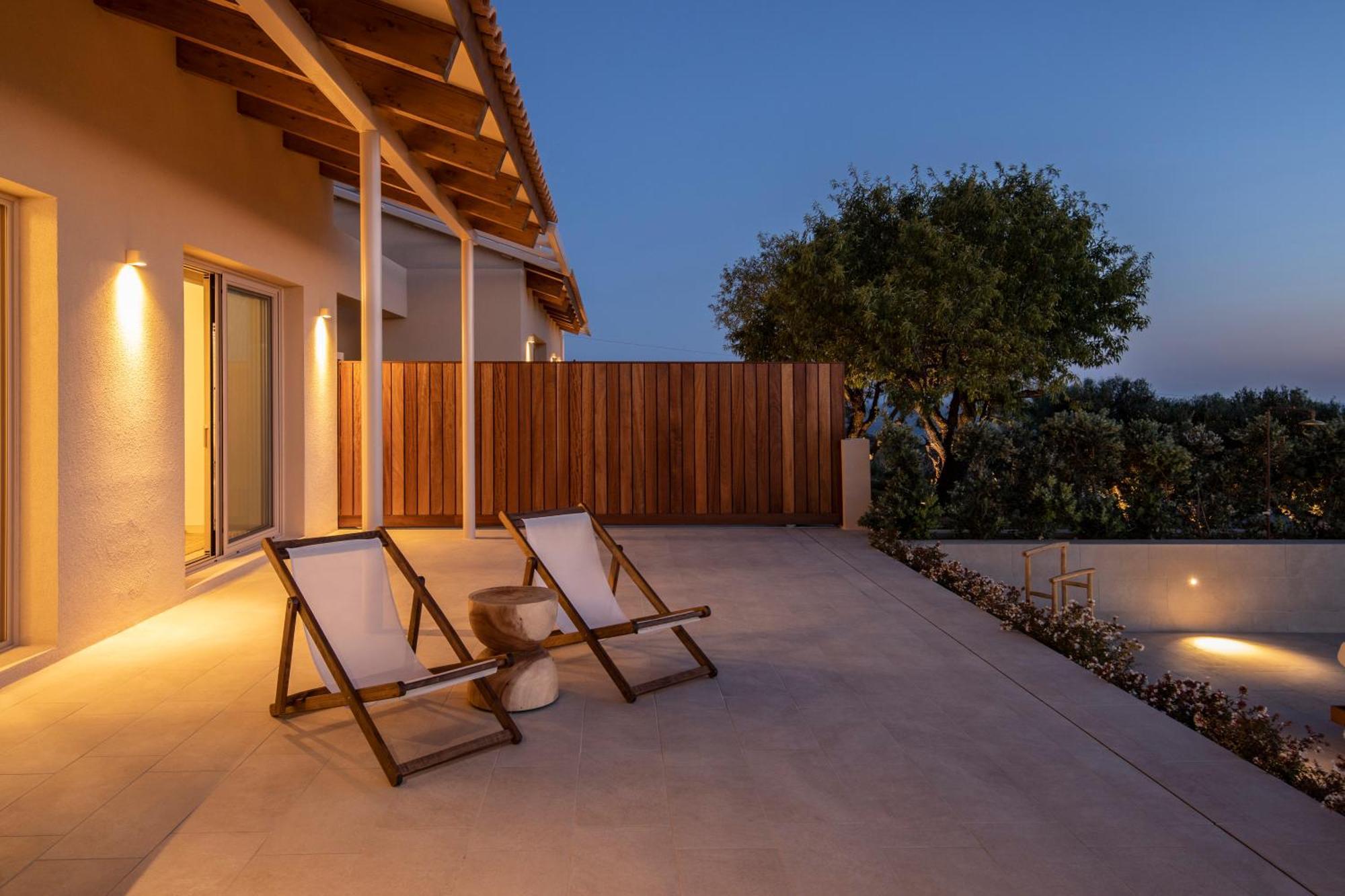 ארגוסטולי Avertosia Luxury Villas מראה חיצוני תמונה
